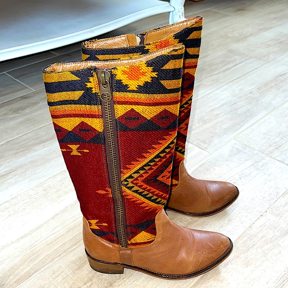 Steve Madden Graced Aztec Multi Southwest Print Cowboy Boots - Picture 2 of 8